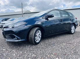 Toyota Auris Estate 1.8 SE Hybrid