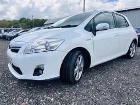 Toyota Auris T Spirit 1.8 Hybrid