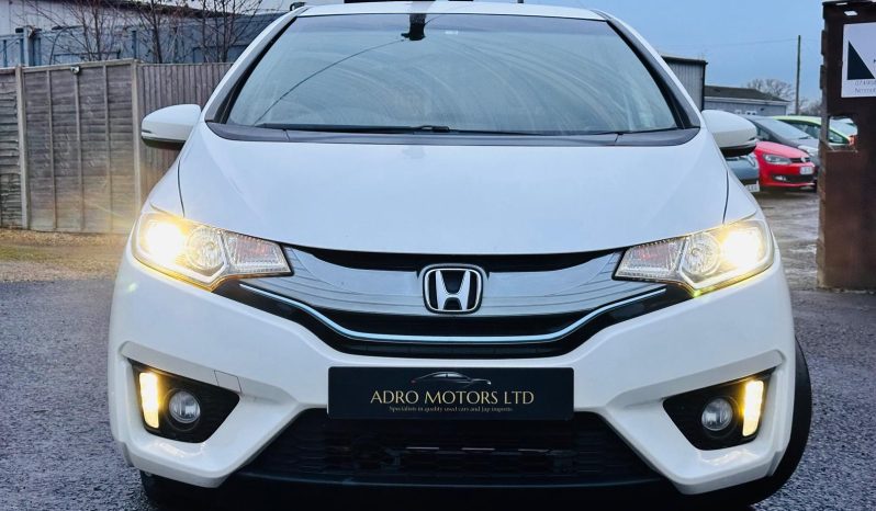 
								Honda Jazz Hybrid S Automatic full									