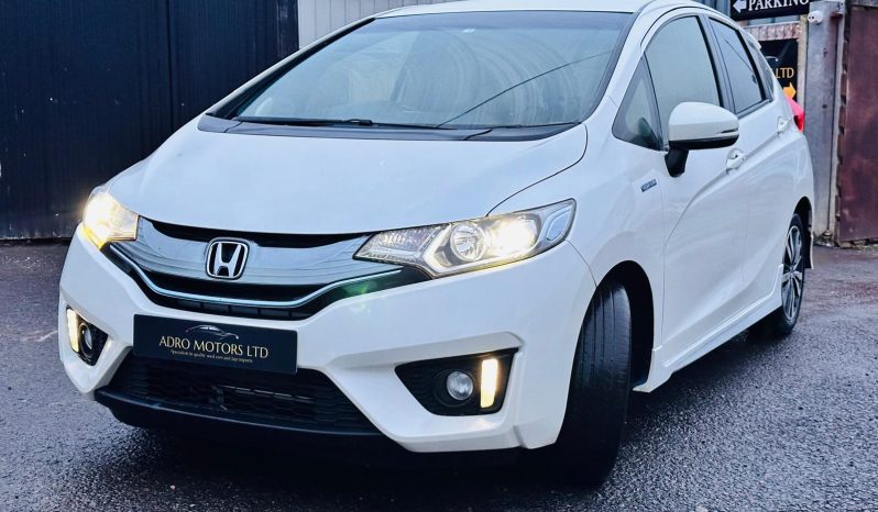 
								Honda Jazz Hybrid S Automatic full									