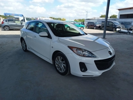 Mazda3 15S Automatic