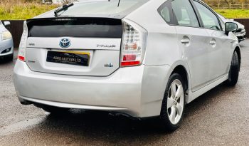 Toyota Prius 1.8L Hybrid Automatic