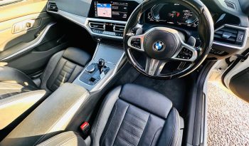 
									BMW 330E M Sport 2L Hybrid Automatic full								