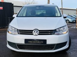 
										Volkswagen Sharan SE Navigation full									