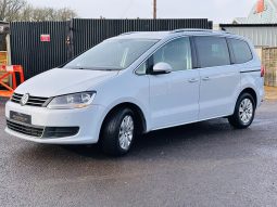 
										Volkswagen Sharan SE Navigation full									