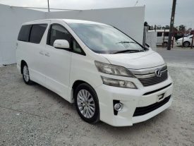 Toyota Vellfire Petrol Automatic MPV