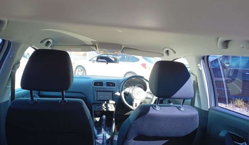 
								Volkswagen Polo Automatic Petrol Hatchback full									