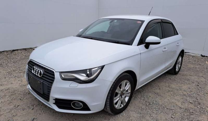 
								Audi A3 Automatic Petrol Hatchback full									