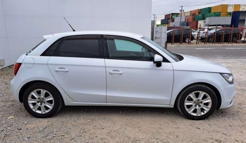 
								Audi A3 Automatic Petrol Hatchback full									