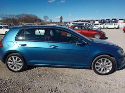 
										Volkswagen Golf Automatic Petrol Hatchback full									