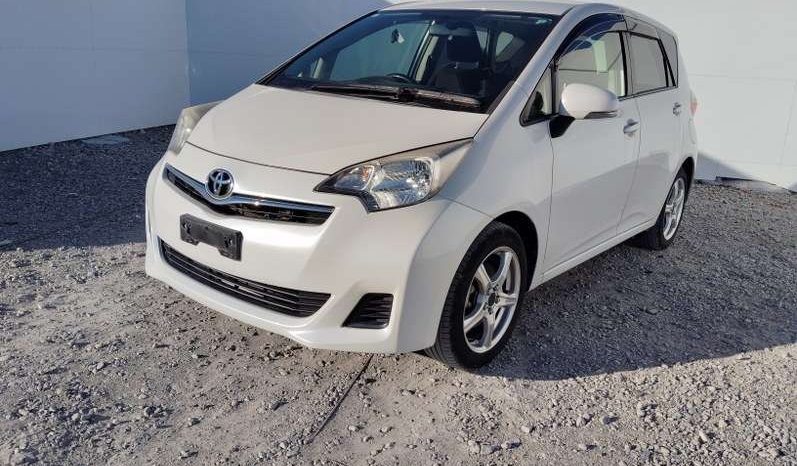 
								Toyota Ractis Automatic Petrol Hatchback full									