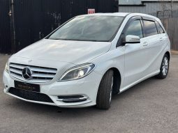 
										Mercedes-Benz B Class MPV full									