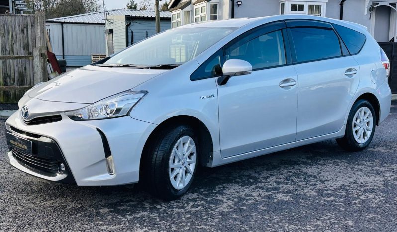 
								Toyota Prius Plus full									