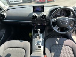 
										Audi A3 1.4 TFSI SE Sportback full									