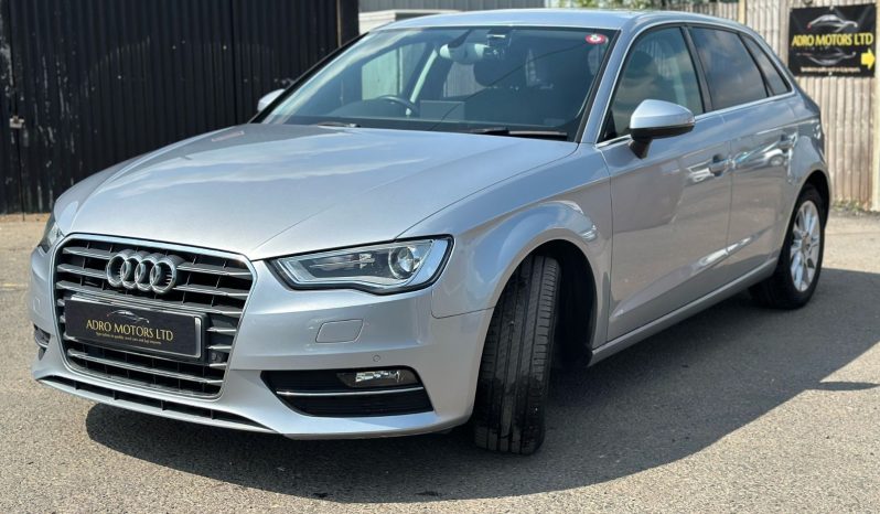 
								Audi A3 1.4 TFSI SE Sportback full									