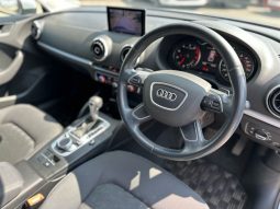 
										Audi A3 1.4 TFSI SE Sportback full									
