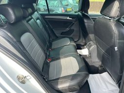 
										Volkswagen Golf 2.0 TDI R Line DSG Automatic full									