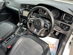 
										Volkswagen Golf 2.0 TDI R Line DSG Automatic full									