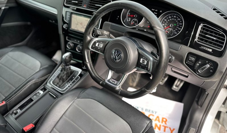 
								Volkswagen Golf 2.0 TDI R Line DSG Automatic full									