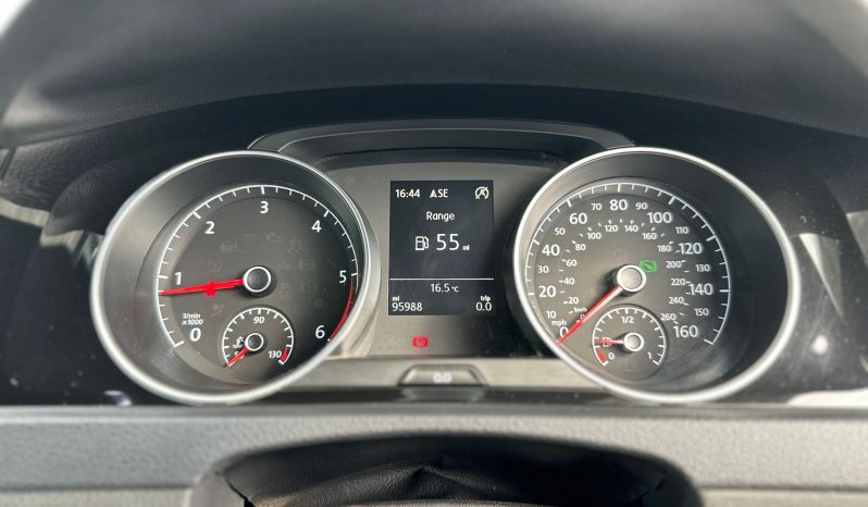 
								Volkswagen Golf 2.0 TDI R Line DSG Automatic full									