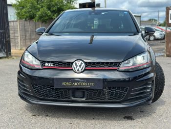 Volkswagen Golf GTI 2.0 TSI Bluemotion Tech DSG