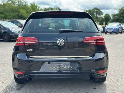 
										Volkswagen Golf GTI 2.0 TSI Bluemotion Tech DSG full									