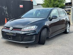 
										Volkswagen Golf GTI 2.0 TSI Bluemotion Tech DSG full									