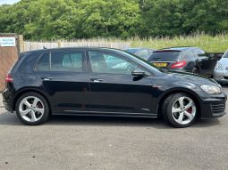 
										Volkswagen Golf GTI 2.0 TSI Bluemotion Tech DSG full									