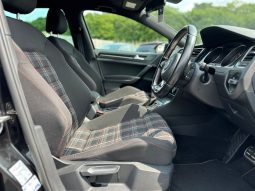 
										Volkswagen Golf GTI 2.0 TSI Bluemotion Tech DSG full									