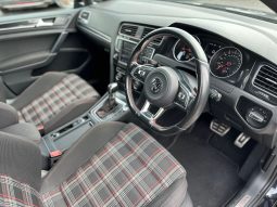 
										Volkswagen Golf GTI 2.0 TSI Bluemotion Tech DSG full									