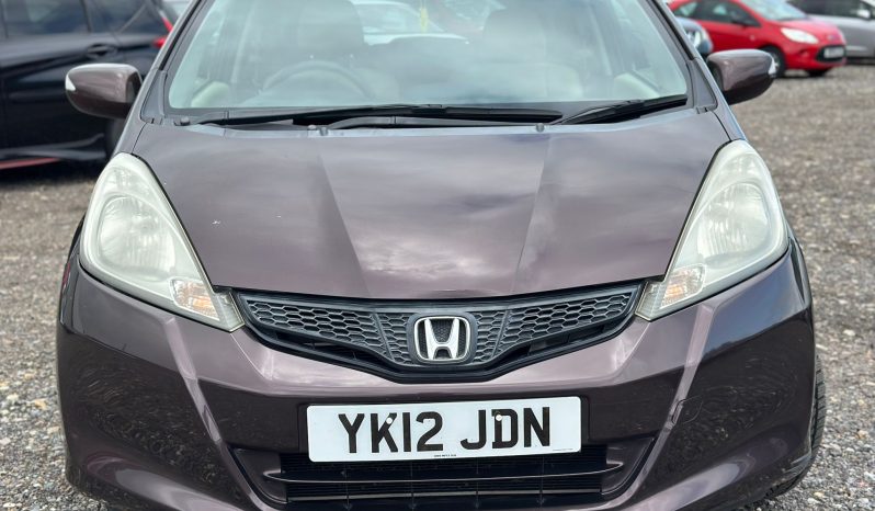 
								Honda Fit 1.3 Petrol Automatic Hatchback full									