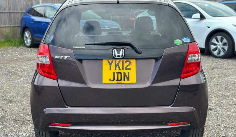 
								Honda Fit 1.3 Petrol Automatic Hatchback full									
