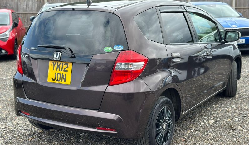 
								Honda Fit 1.3 Petrol Automatic Hatchback full									