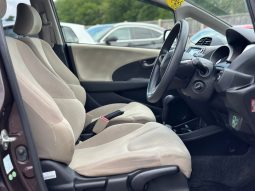 
										Honda Fit 1.3 Petrol Automatic Hatchback full									