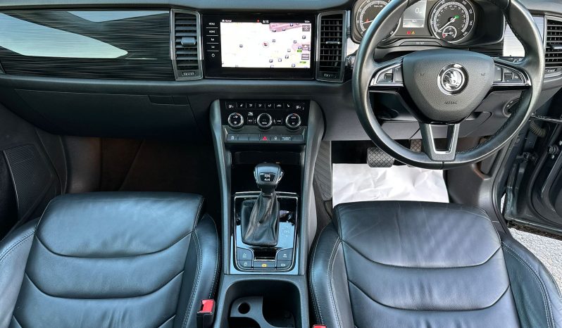 
								Skoda Kodiaq 2.0 TSI 4×4 DSG Automatic 7 Seater SUV full									