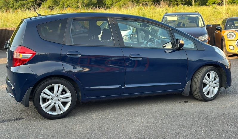 
								Honda Jazz 1.4 i-VTEC EX CVT Automatic Petrol Hatchback full									