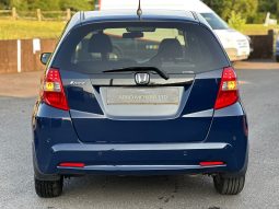 
										Honda Jazz 1.4 i-VTEC EX CVT Automatic Petrol Hatchback full									