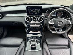 
										Mercedes-Benz C200D AMG Line Premium Plus Diesel G-Tronic Automatic Saloon full									