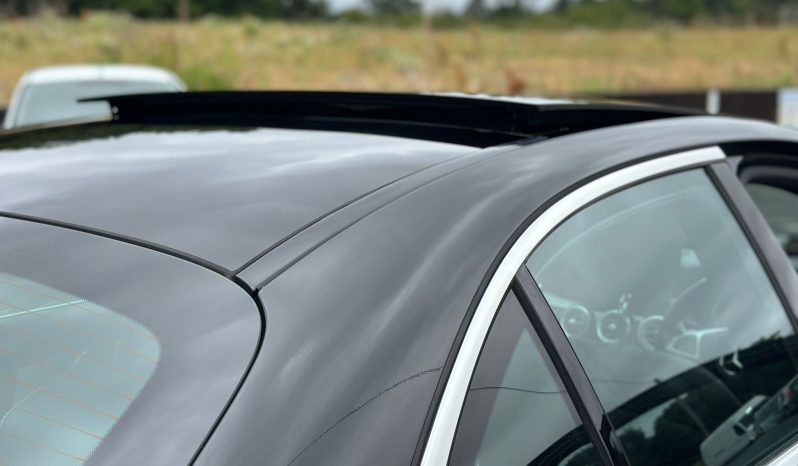 
								Mercedes-Benz C200D AMG Line Premium Plus Diesel G-Tronic Automatic Saloon full									