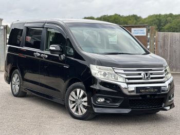 Honda Stepwagon 2.0 Z Automatic Petrol MPV