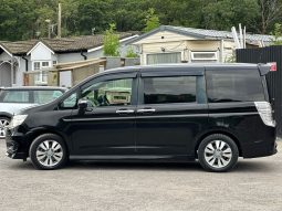 
										Honda Stepwagon 2.0 Z Automatic Petrol MPV full									