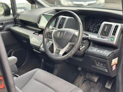 
										Honda Stepwagon 2.0 Z Automatic Petrol MPV full									