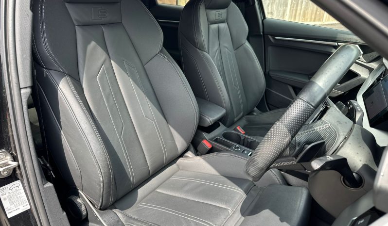 
								Audi A3 30 TFSI S Line 4dr S Tronic Saloon full									