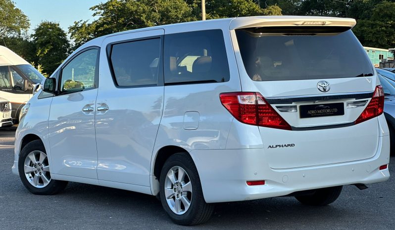 
								Toyota Alphard 2.4 Petrol X Limited 8 seater Automatic MPV full									