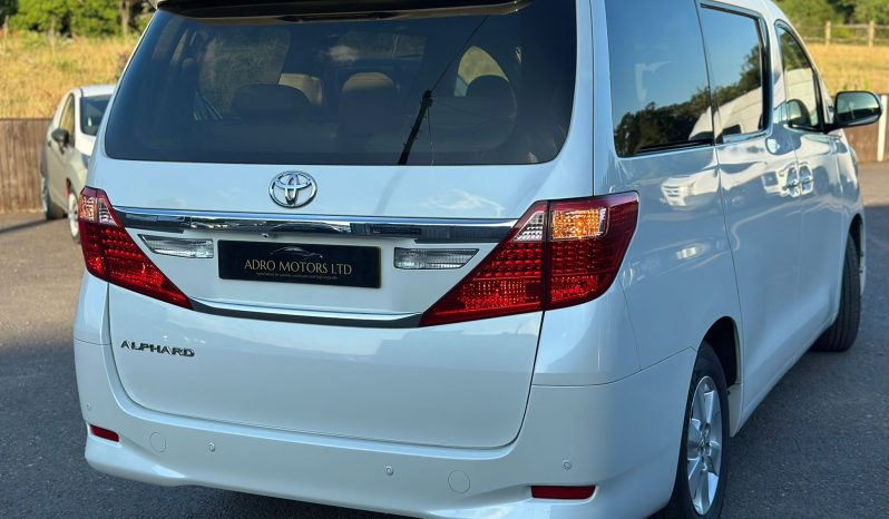 
								Toyota Alphard 2.4 Petrol X Limited 8 seater Automatic MPV full									