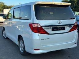 
										Toyota Alphard 2.4 Petrol X Limited 8 seater Automatic MPV full									