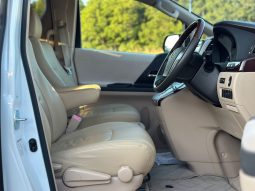 
										Toyota Alphard 2.4 Petrol X Limited 8 seater Automatic MPV full									