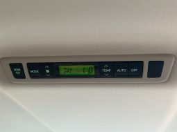 
										Toyota Alphard 2.4 Petrol X Limited 8 seater Automatic MPV full									