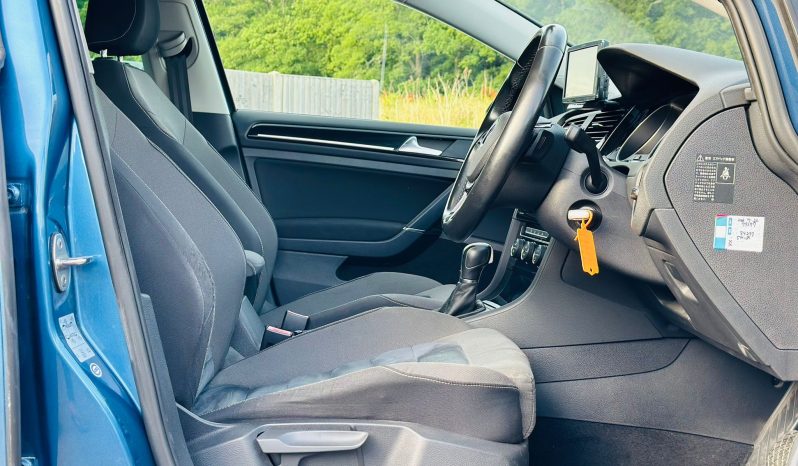 
								Volkswagen Golf Match 1.4 TSI DSG Automatic Petrol Hatchback full									