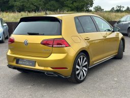 
										Volkswagen Golf R Line 2.0 TDI DSG Automatic Diesel Hatchback full									